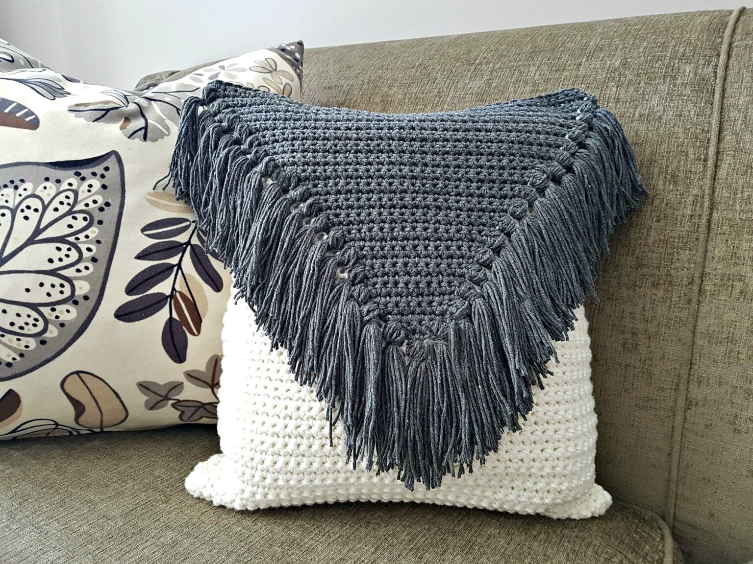 My Favorite Pillow Crochet Pattern Sincerely pam