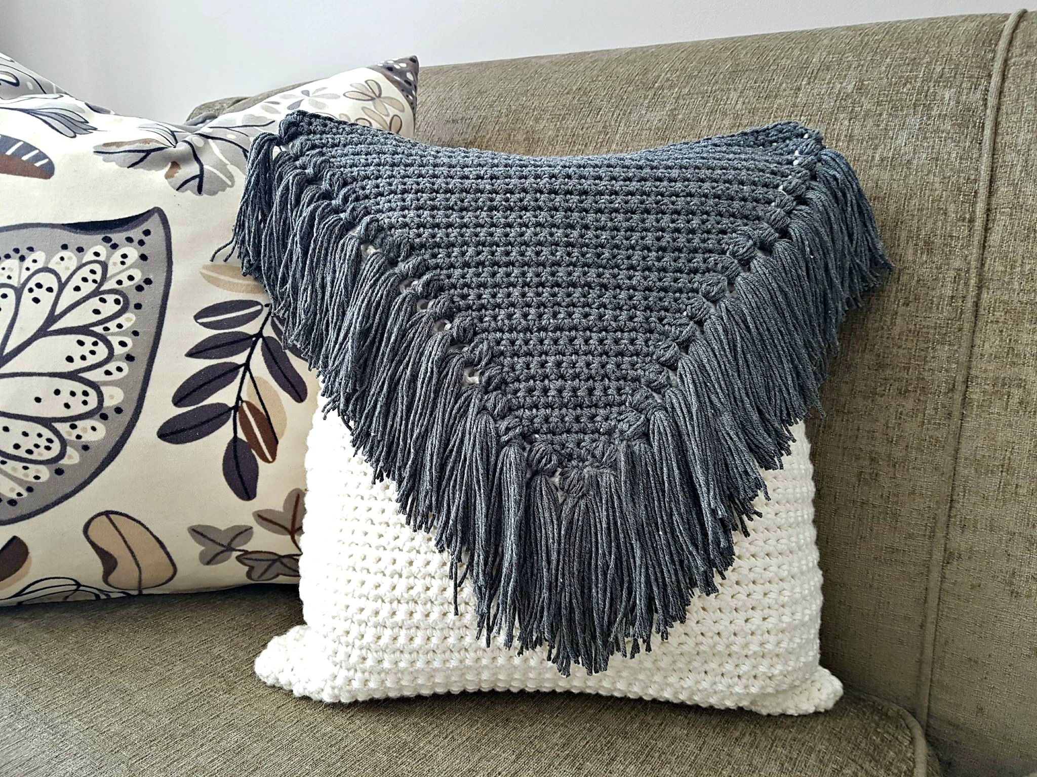 My Favorite Pillow crochet pattern by Sincerely, Pam