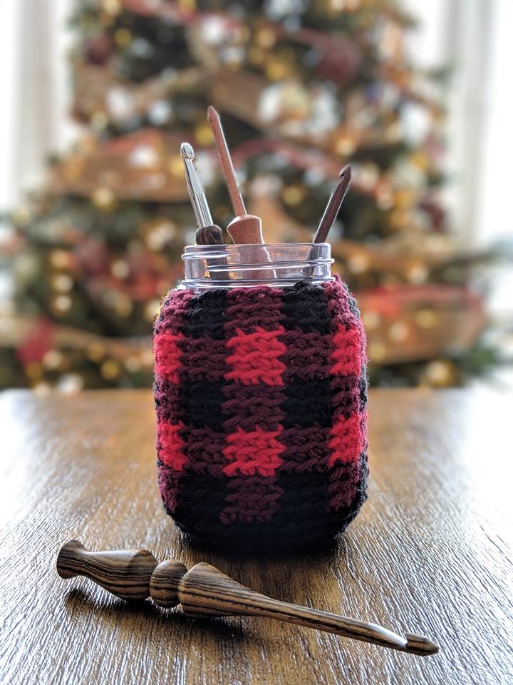 Buffalo Plaid Cozy crochet pattern by Sincerely, Pam